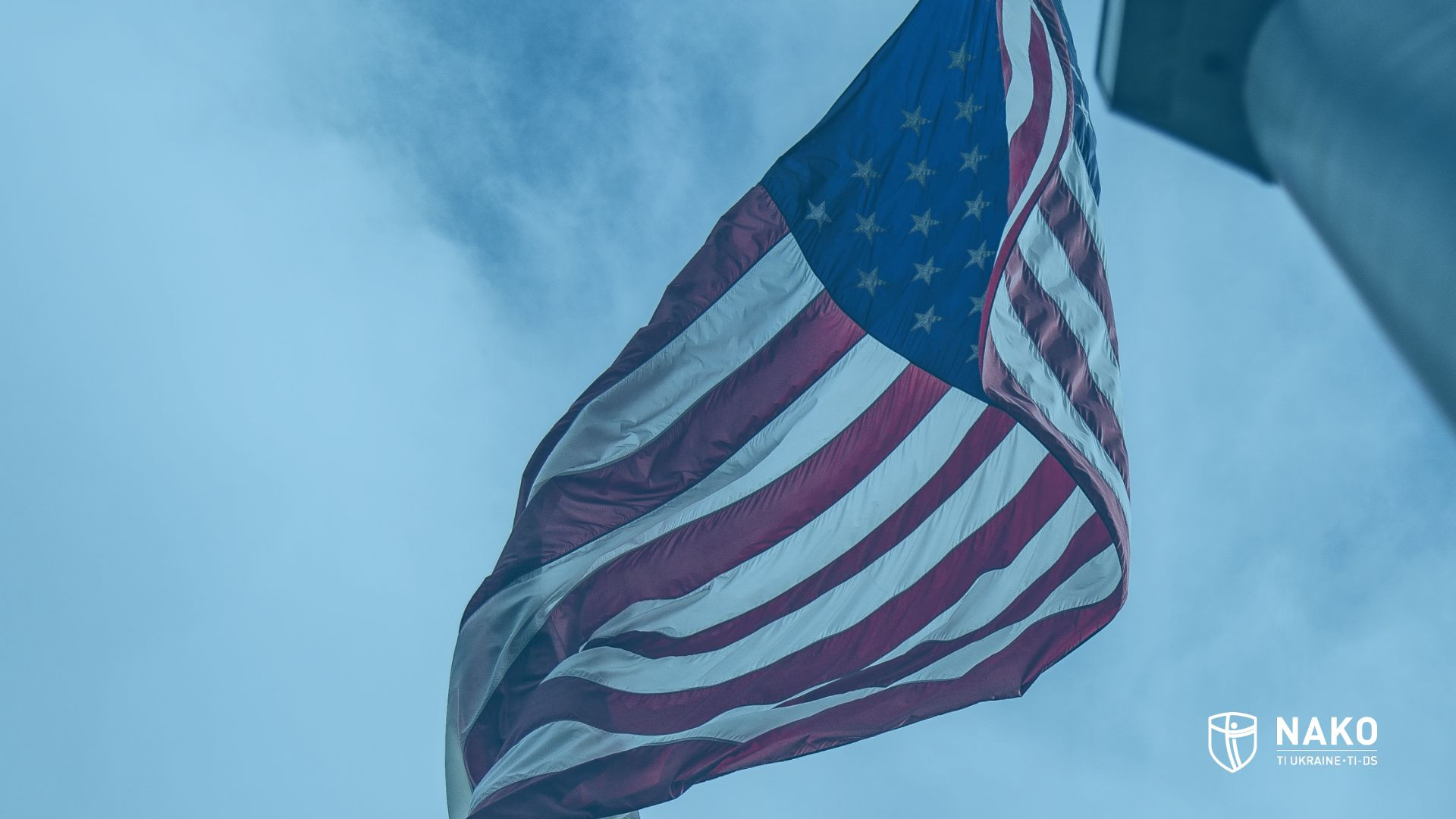 1741083727 us flag 6 jpg 6