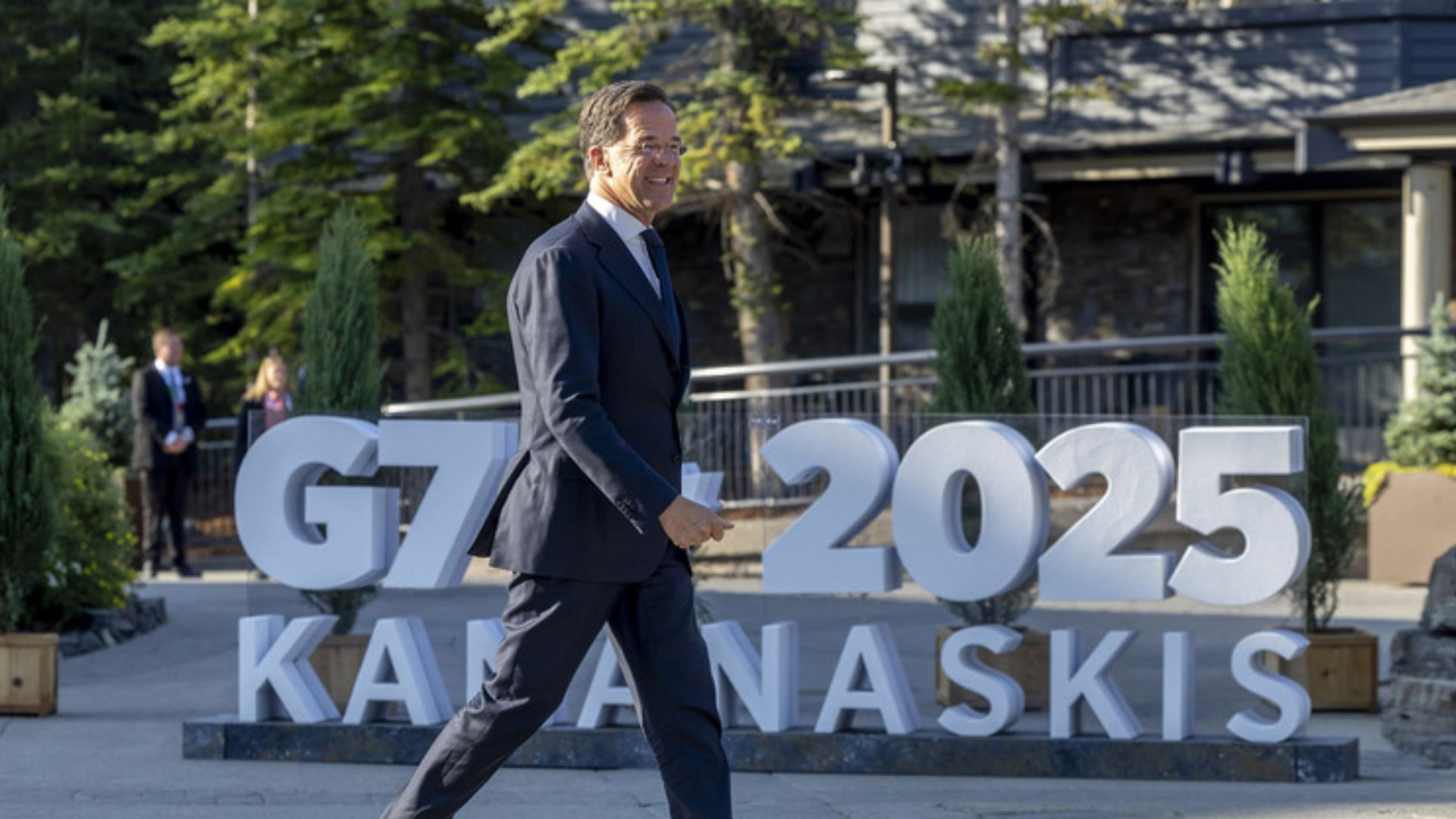 1750680145 nato rutte 6 jpg 6